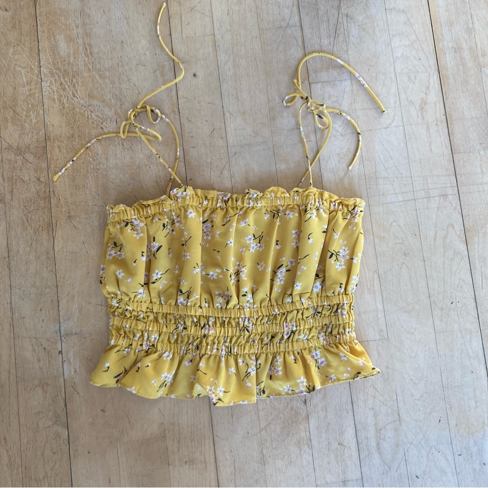 Yellow Floral Ruched Tank Top - Picture 3 of 3